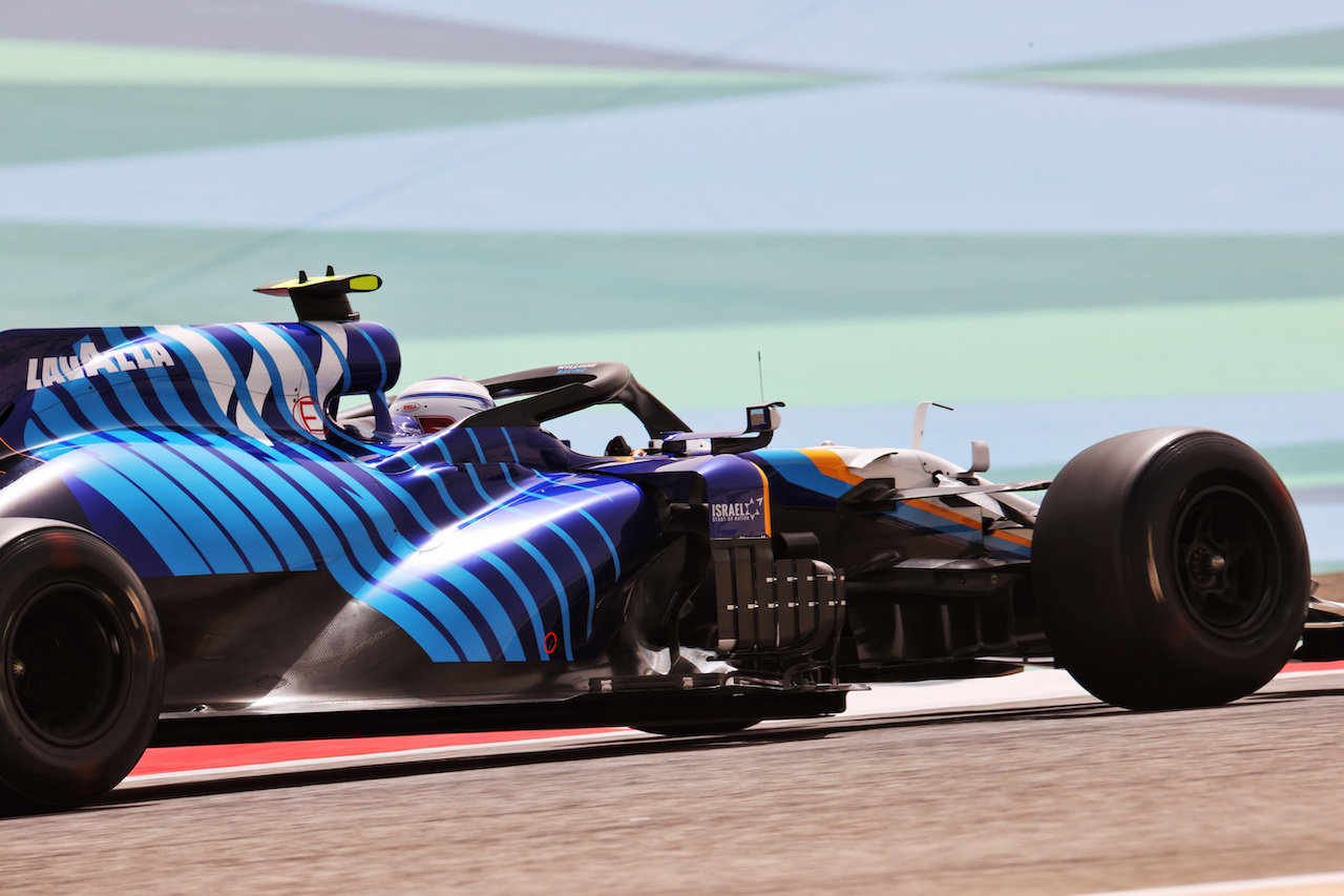 TEST BAHRAIN, Nicholas Latifi (CDN) Williams Racing FW43B.
13.03.2021. Formula 1 Testing, Sakhir, Bahrain, Day Two.
- www.xpbimages.com, EMail: requests@xpbimages.com © Copyright: Batchelor / XPB Images