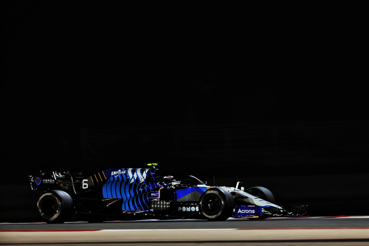 TEST BAHRAIN, Nicholas Latifi (CDN) Williams Racing FW43B.
13.03.2021. Formula 1 Testing, Sakhir, Bahrain, Day Two.
- www.xpbimages.com, EMail: requests@xpbimages.com © Copyright: Batchelor / XPB Images