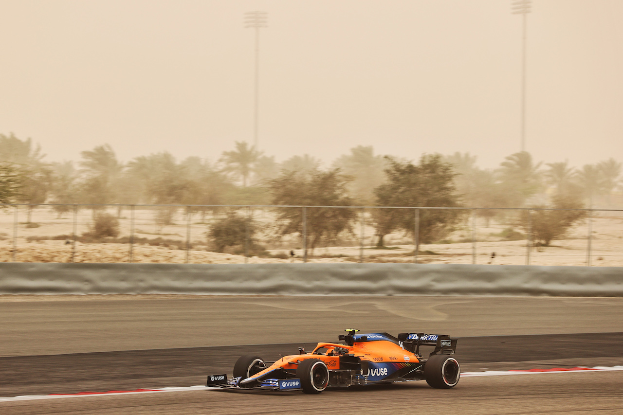 TEST BAHRAIN, Lando Norris (GBR) McLaren MCL35M.
12.03.2021. Formula 1 Testing, Sakhir, Bahrain, Day One.
- www.xpbimages.com, EMail: requests@xpbimages.com © Copyright: Batchelor / XPB Images