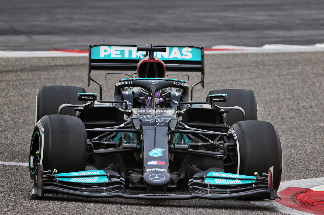 TEST BAHRAIN, Lewis Hamilton (GBR) Mercedes AMG F1 W12.
12.03.2021. Formula 1 Testing, Sakhir, Bahrain, Day One.
- www.xpbimages.com, EMail: requests@xpbimages.com © Copyright: Batchelor / XPB Images