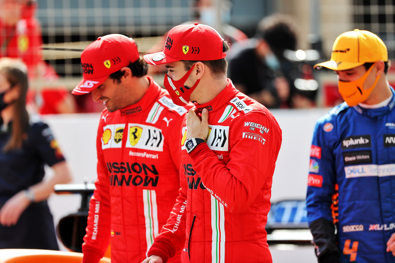 TEST BAHRAIN, Charles Leclerc (MON) Ferrari e Carlos Sainz Jr (ESP) Ferrari.
12.03.2021. Formula 1 Testing, Sakhir, Bahrain, Day One.
- www.xpbimages.com, EMail: requests@xpbimages.com © Copyright: Batchelor / XPB Images