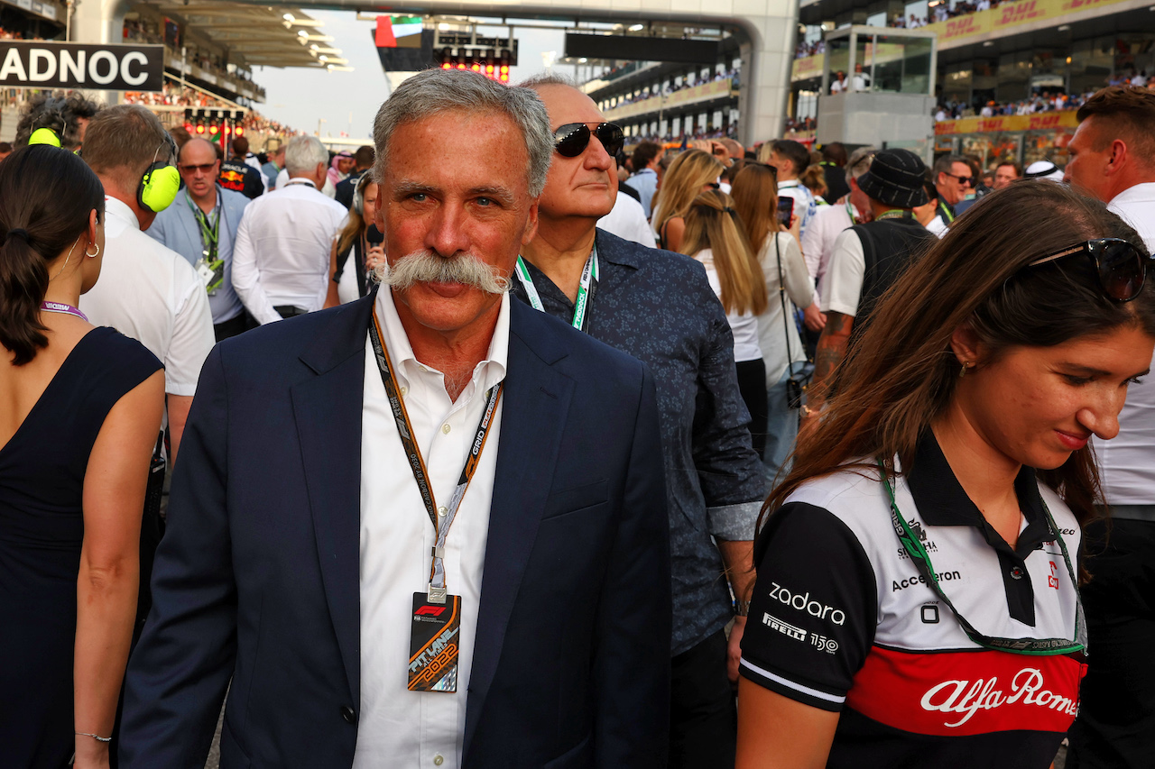 GP ABU DHABI, Chase Carey (USA) on the grid.
20.11.2022. Formula 1 World Championship, Rd 22, Abu Dhabi Grand Prix, Yas Marina Circuit, Abu Dhabi, Gara Day.
 - www.xpbimages.com, EMail: requests@xpbimages.com © Copyright: Coates / XPB Images