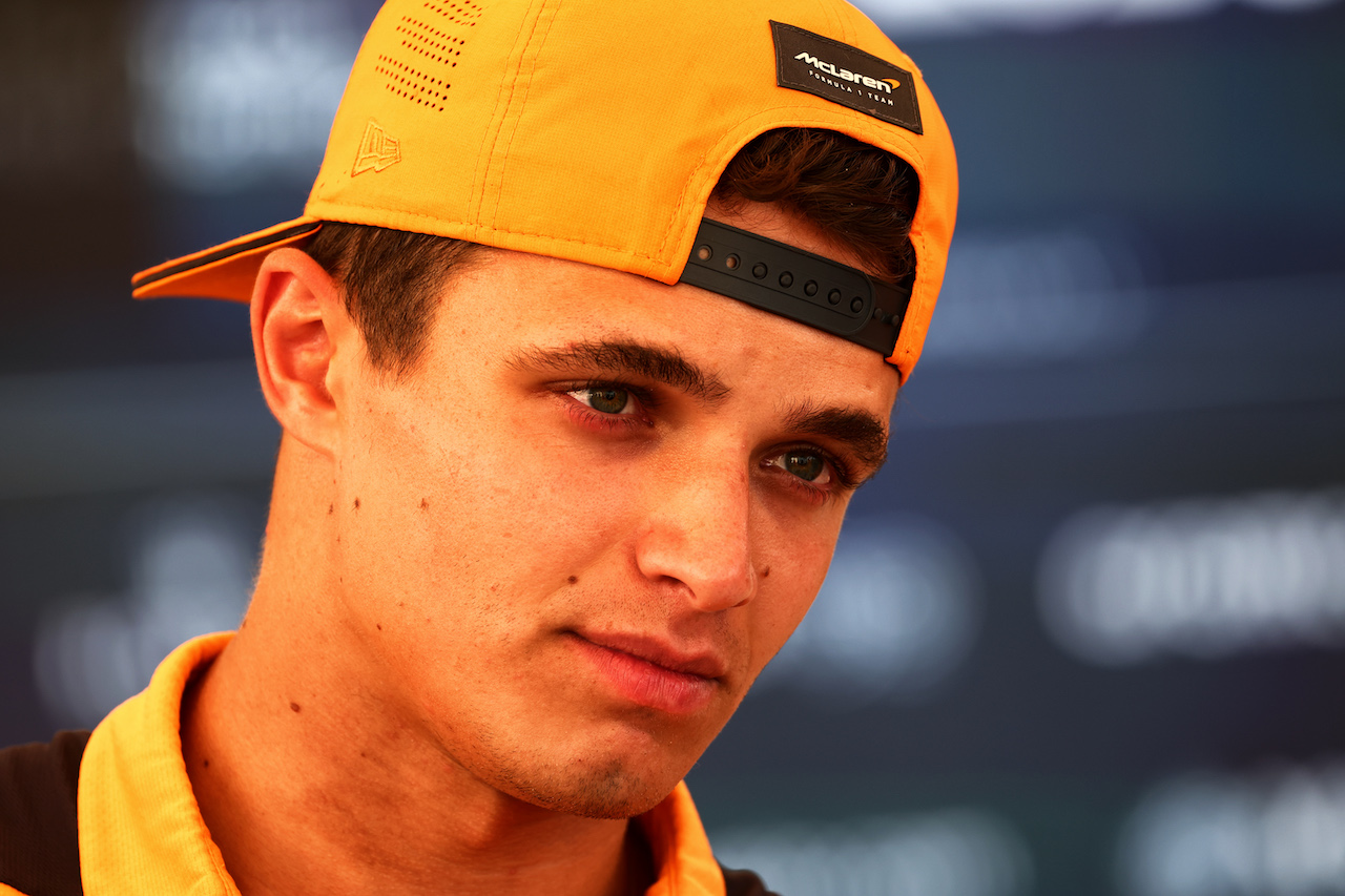 GP ABU DHABI, Lando Norris (GBR) McLaren.
17.11.2022. Formula 1 World Championship, Rd 22, Abu Dhabi Grand Prix, Yas Marina Circuit, Abu Dhabi, Preparation Day.
 - www.xpbimages.com, EMail: requests@xpbimages.com © Copyright: Coates / XPB Images