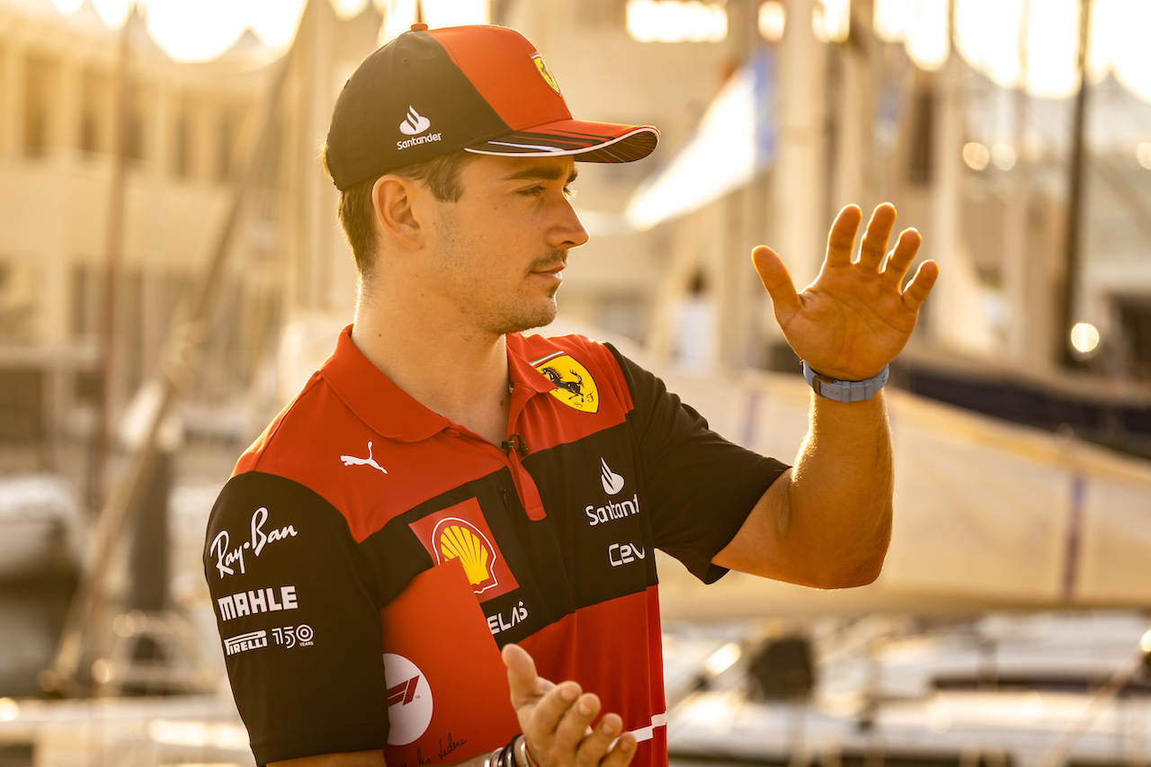 GP ABU DHABI, Charles Leclerc (MON) Ferrari.
17.11.2022. Formula 1 World Championship, Rd 22, Abu Dhabi Grand Prix, Yas Marina Circuit, Abu Dhabi, Preparation Day.
- www.xpbimages.com, EMail: requests@xpbimages.com © Copyright: Bearne / XPB Images