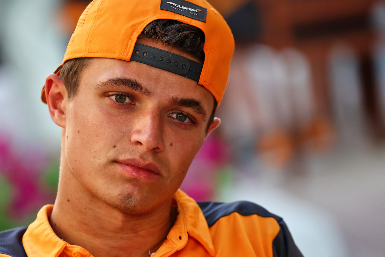GP ABU DHABI, Lando Norris (GBR) McLaren.
17.11.2022. Formula 1 World Championship, Rd 22, Abu Dhabi Grand Prix, Yas Marina Circuit, Abu Dhabi, Preparation Day.
- www.xpbimages.com, EMail: requests@xpbimages.com © Copyright: Batchelor / XPB Images