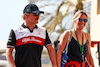 GP ABU DHABI, (L to R): Valtteri Bottas (FIN) Alfa Romeo F1 Team with Domenica Tiffany Cromwell (AUS) Professional Cyclist.
17.11.2022. Formula 1 World Championship, Rd 22, Abu Dhabi Grand Prix, Yas Marina Circuit, Abu Dhabi, Preparation Day.
 - www.xpbimages.com, EMail: requests@xpbimages.com © Copyright: Coates / XPB Images