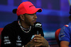 GP ABU DHABI, Lewis Hamilton (GBR) Mercedes AMG F1 in the FIA Press Conference.
17.11.2022. Formula 1 World Championship, Rd 22, Abu Dhabi Grand Prix, Yas Marina Circuit, Abu Dhabi, Preparation Day.
- www.xpbimages.com, EMail: requests@xpbimages.com © Copyright: XPB Images
