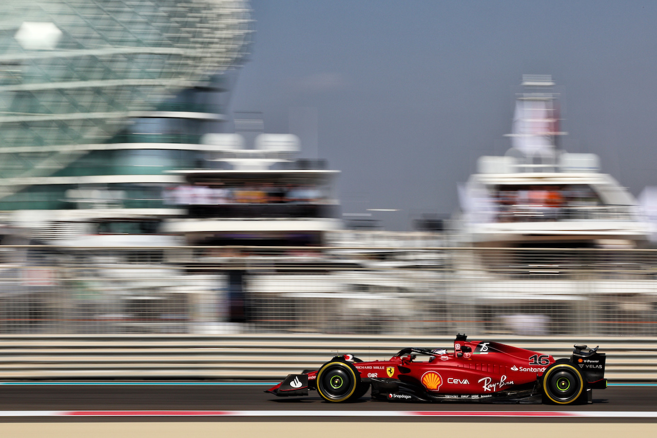 GP ABU DHABI, Charles Leclerc (MON) Ferrari F1-75.
19.11.2022. Formula 1 World Championship, Rd 22, Abu Dhabi Grand Prix, Yas Marina Circuit, Abu Dhabi, Qualifiche Day.
- www.xpbimages.com, EMail: requests@xpbimages.com © Copyright: Moy / XPB Images