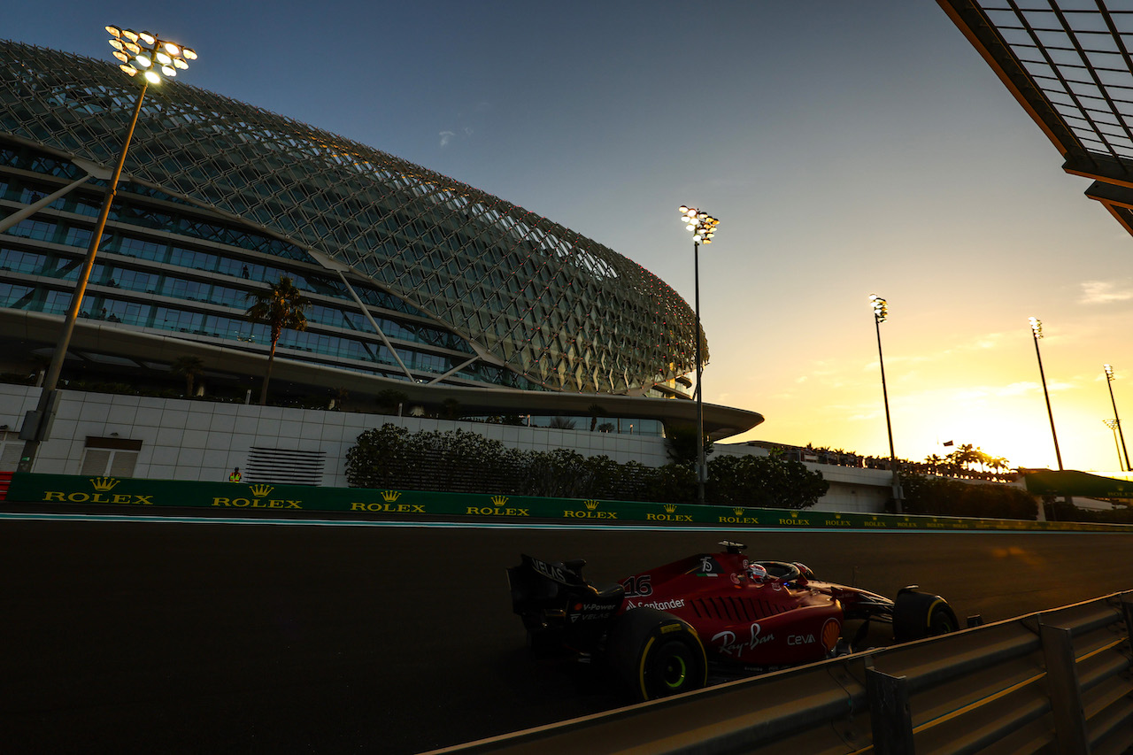 GP ABU DHABI, Charles Leclerc (FRA), Ferrari 
19.11.2022. Formula 1 World Championship, Rd 22, Abu Dhabi Grand Prix, Yas Marina Circuit, Abu Dhabi, Qualifiche Day.
- www.xpbimages.com, EMail: requests@xpbimages.com ¬© Copyright: Charniaux / XPB Images
