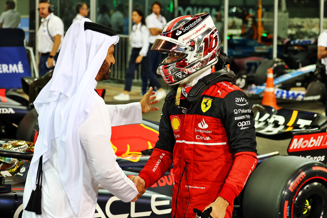 GP ABU DHABI, (L to R): Mohammed Bin Sulayem (UAE) FIA President with Charles Leclerc (MON) Ferrari in qualifying parc ferme.
19.11.2022. Formula 1 World Championship, Rd 22, Abu Dhabi Grand Prix, Yas Marina Circuit, Abu Dhabi, Qualifiche Day.
- www.xpbimages.com, EMail: requests@xpbimages.com © Copyright: Moy / XPB Images
