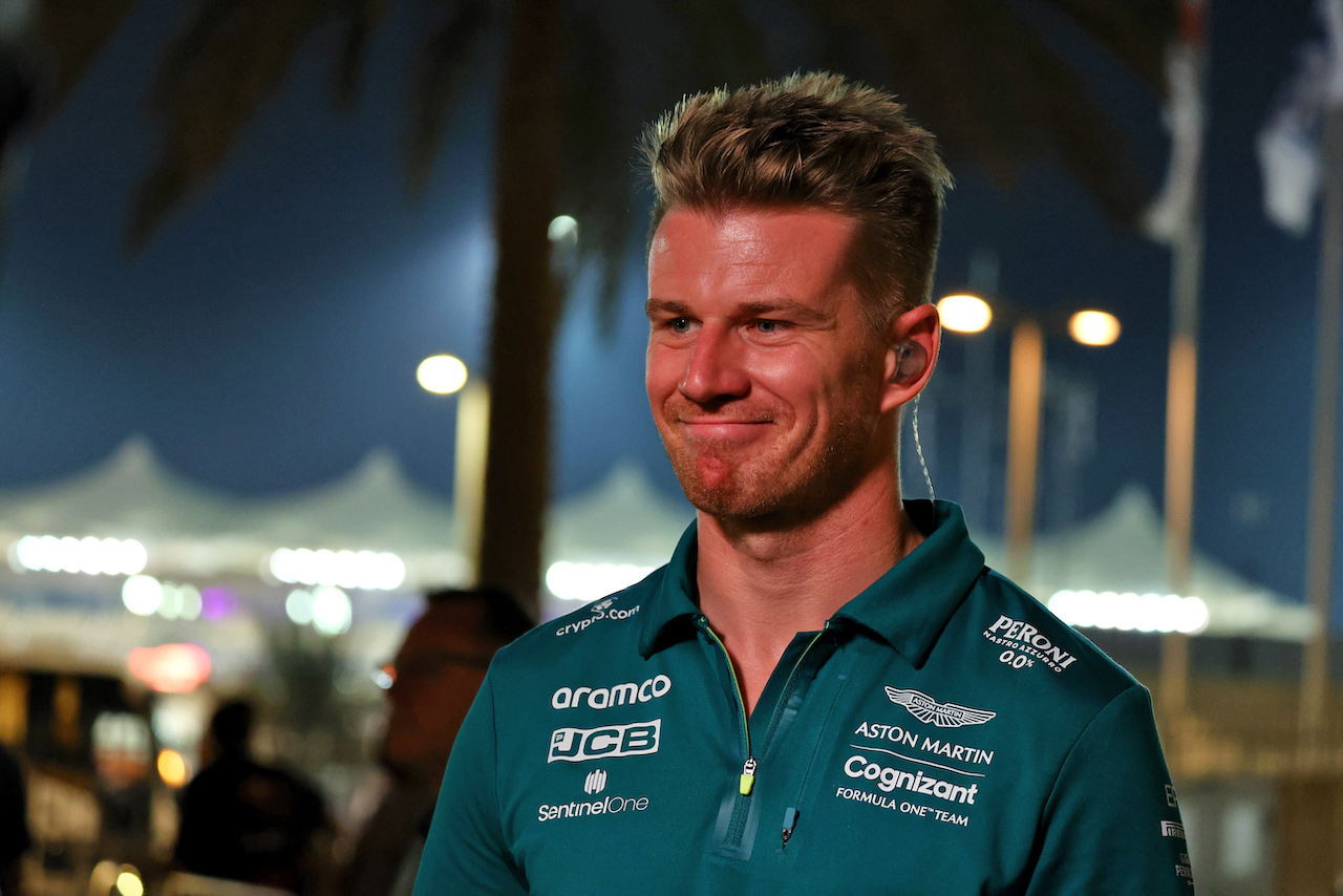 GP ABU DHABI, Nico Hulkenberg (GER) Aston Martin F1 Team Reserve Driver.
19.11.2022. Formula 1 World Championship, Rd 22, Abu Dhabi Grand Prix, Yas Marina Circuit, Abu Dhabi, Qualifiche Day.
- www.xpbimages.com, EMail: requests@xpbimages.com © Copyright: Moy / XPB Images