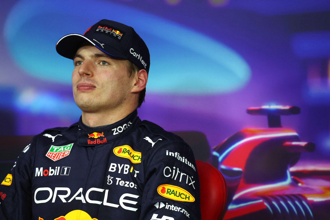 GP ABU DHABI, Max Verstappen (NLD) Red Bull Racing in the post qualifying FIA Press Conference.
19.11.2022. Formula 1 World Championship, Rd 22, Abu Dhabi Grand Prix, Yas Marina Circuit, Abu Dhabi, Qualifiche Day.
- www.xpbimages.com, EMail: requests@xpbimages.com © Copyright: XPB Images