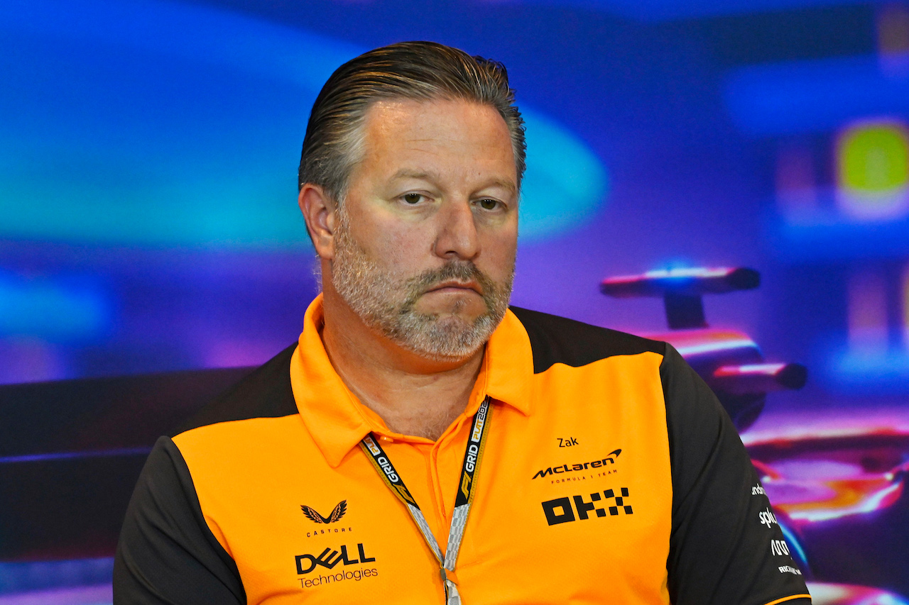 GP ABU DHABI, Zak Brown (USA) McLaren Executive Director in the FIA Press Conference.
19.11.2022. Formula 1 World Championship, Rd 22, Abu Dhabi Grand Prix, Yas Marina Circuit, Abu Dhabi, Qualifiche Day.
- www.xpbimages.com, EMail: requests@xpbimages.com © Copyright: XPB Images