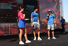 GP ABU DHABI, Esteban Ocon (FRA), Alpine F1 Team e Fernando Alonso (ESP), Alpine F1 Team 
19.11.2022. Formula 1 World Championship, Rd 22, Abu Dhabi Grand Prix, Yas Marina Circuit, Abu Dhabi, Qualifiche Day.
- www.xpbimages.com, EMail: requests@xpbimages.com ¬© Copyright: Charniaux / XPB Images