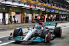 GP ABU DHABI, George Russell (GBR) Mercedes AMG F1 W13.
19.11.2022. Formula 1 World Championship, Rd 22, Abu Dhabi Grand Prix, Yas Marina Circuit, Abu Dhabi, Qualifiche Day.
- www.xpbimages.com, EMail: requests@xpbimages.com © Copyright: Batchelor / XPB Images