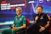 GP ABU DHABI, (L to R): Mike Krack (LUX) Aston Martin F1 Team, Team Principal e Christian Horner (GBR) Red Bull Racing Team Principal, in the FIA Press Conference.
19.11.2022. Formula 1 World Championship, Rd 22, Abu Dhabi Grand Prix, Yas Marina Circuit, Abu Dhabi, Qualifiche Day.
- www.xpbimages.com, EMail: requests@xpbimages.com © Copyright: XPB Images