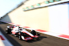 GP ABU DHABI, Kevin Magnussen (DEN) Haas VF-22.
19.11.2022. Formula 1 World Championship, Rd 22, Abu Dhabi Grand Prix, Yas Marina Circuit, Abu Dhabi, Qualifiche Day.
 - www.xpbimages.com, EMail: requests@xpbimages.com © Copyright: Coates / XPB Images