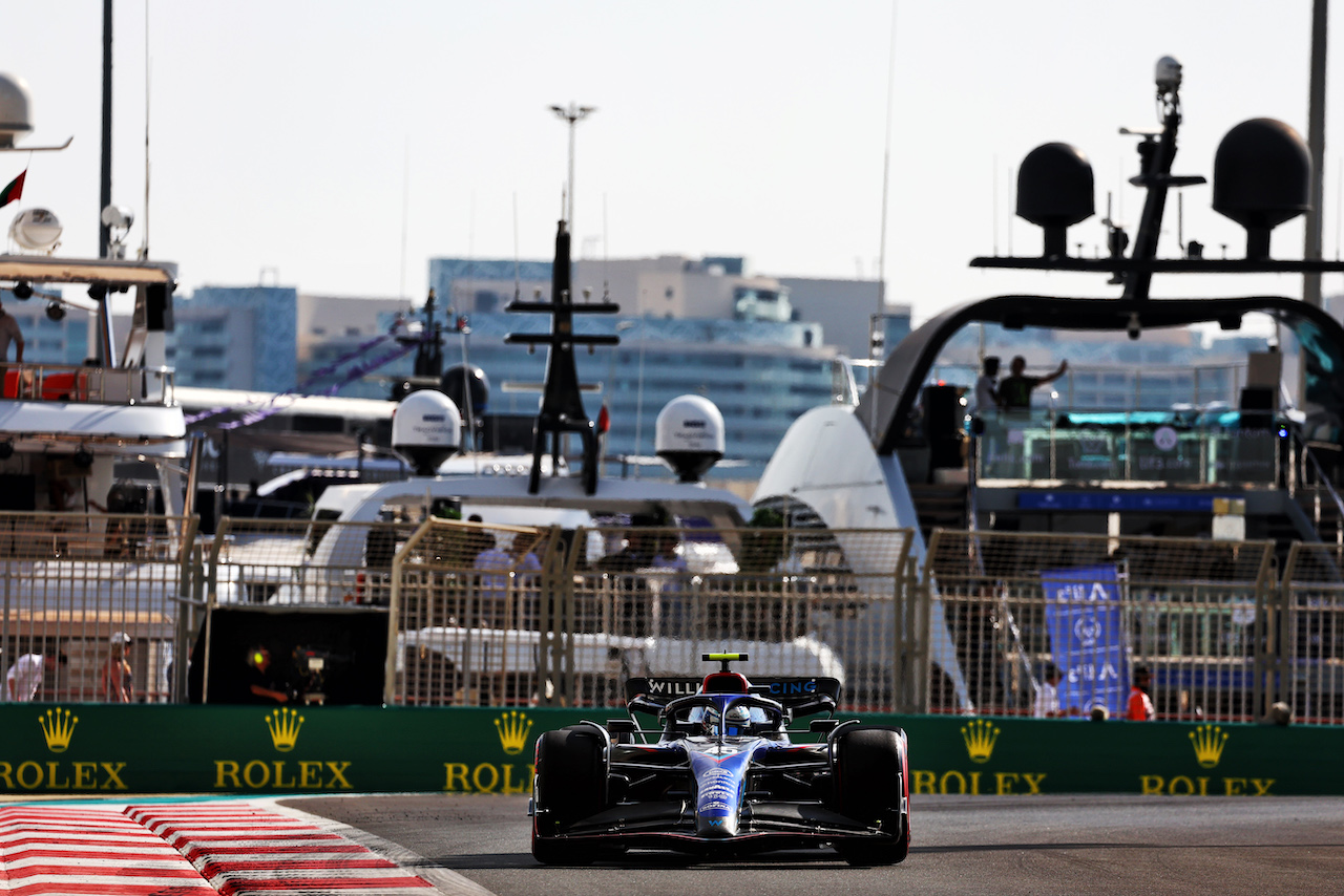 GP ABU DHABI, Logan Sargeant (USA) Williams Racing FW44 Academy Driver.
18.11.2022. Formula 1 World Championship, Rd 22, Abu Dhabi Grand Prix, Yas Marina Circuit, Abu Dhabi, Practice Day.
- www.xpbimages.com, EMail: requests@xpbimages.com © Copyright: Moy / XPB Images