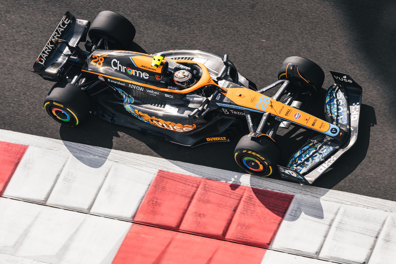 GP ABU DHABI, Pato O'Ward (MEX) McLaren MCL36 Test Driver.
18.11.2022. Formula 1 World Championship, Rd 22, Abu Dhabi Grand Prix, Yas Marina Circuit, Abu Dhabi, Practice Day.
- www.xpbimages.com, EMail: requests@xpbimages.com © Copyright: Bearne / XPB Images