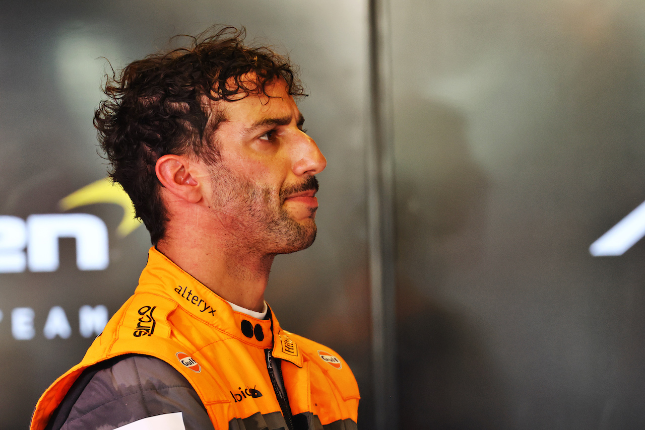 GP ABU DHABI, Daniel Ricciardo (AUS) McLaren.
18.11.2022. Formula 1 World Championship, Rd 22, Abu Dhabi Grand Prix, Yas Marina Circuit, Abu Dhabi, Practice Day.
- www.xpbimages.com, EMail: requests@xpbimages.com © Copyright: Batchelor / XPB Images