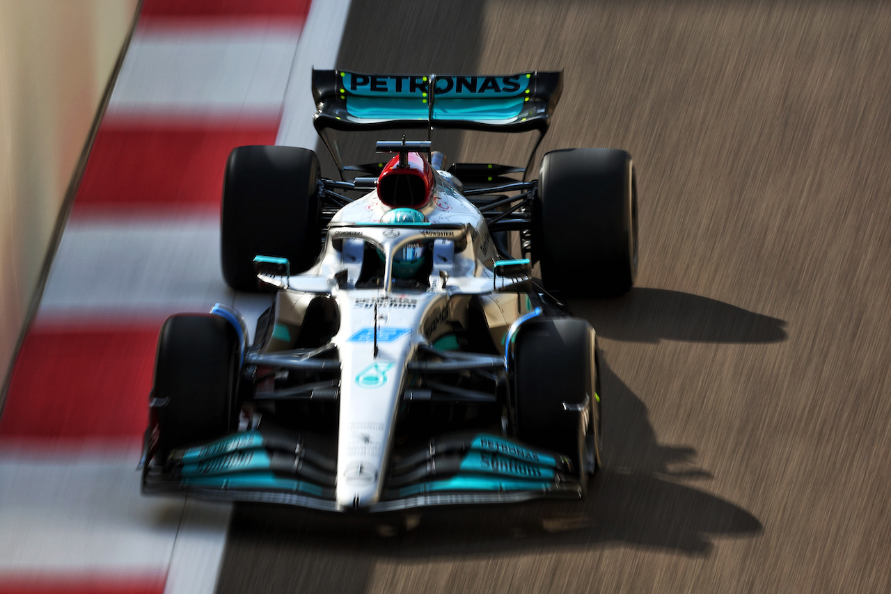 GP ABU DHABI, George Russell (GBR) Mercedes AMG F1 W13.
18.11.2022. Formula 1 World Championship, Rd 22, Abu Dhabi Grand Prix, Yas Marina Circuit, Abu Dhabi, Practice Day.
 - www.xpbimages.com, EMail: requests@xpbimages.com © Copyright: Coates / XPB Images