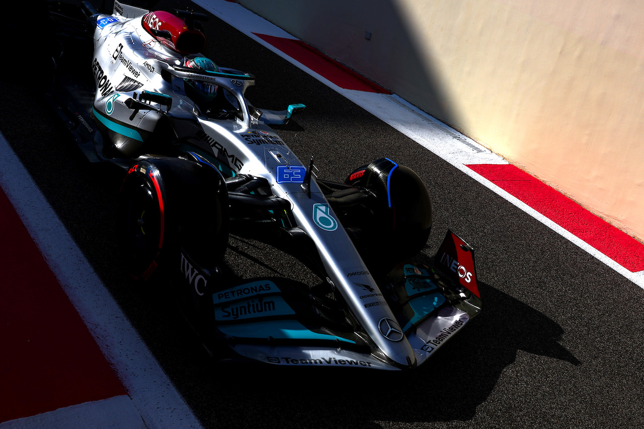 GP ABU DHABI, George Russell (GBR), Mercedes AMG F1 
18.11.2022. Formula 1 World Championship, Rd 22, Abu Dhabi Grand Prix, Yas Marina Circuit, Abu Dhabi, Practice Day.
- www.xpbimages.com, EMail: requests@xpbimages.com © Copyright: Charniaux / XPB Images