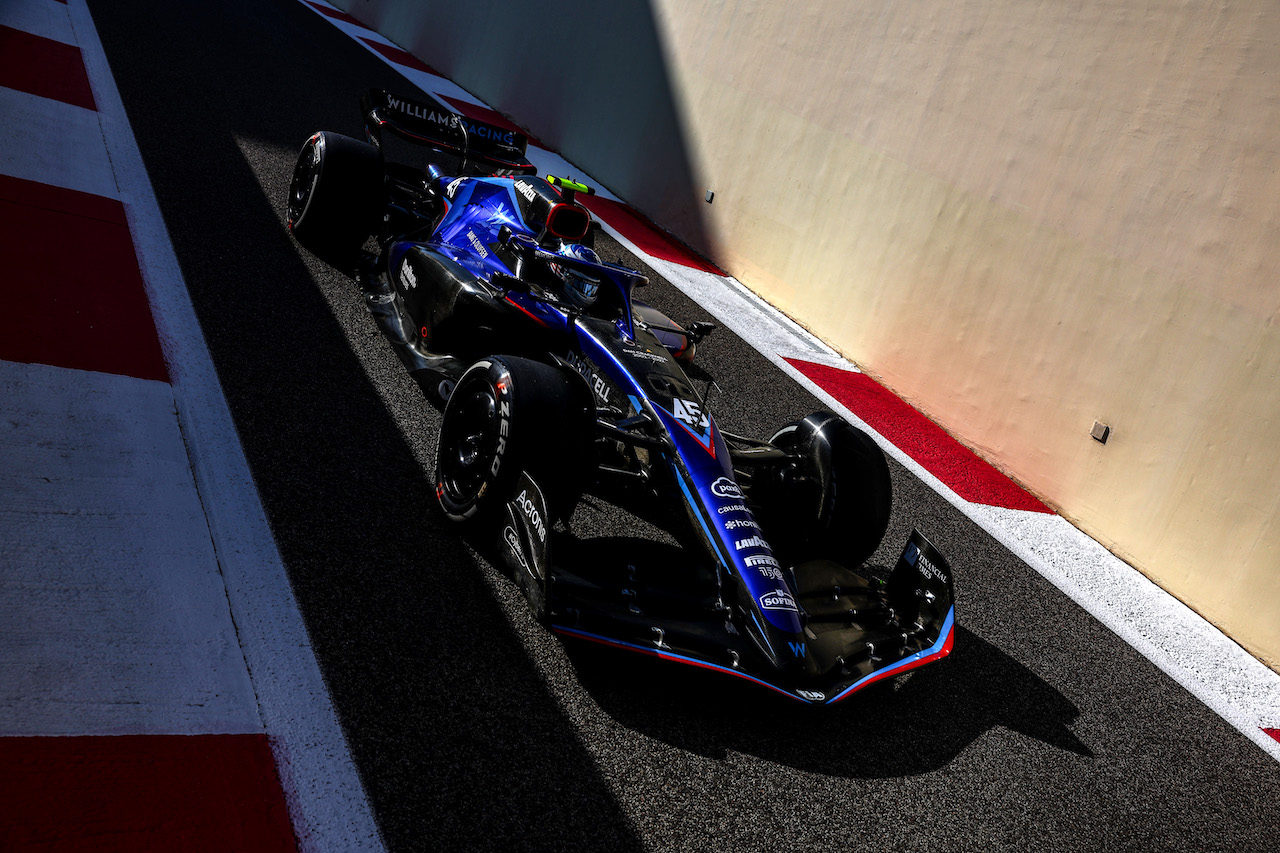 GP ABU DHABI, Logan Sargeant (USA), Williams F1 Team  
18.11.2022. Formula 1 World Championship, Rd 22, Abu Dhabi Grand Prix, Yas Marina Circuit, Abu Dhabi, Practice Day.
- www.xpbimages.com, EMail: requests@xpbimages.com ¬© Copyright: Charniaux / XPB Images