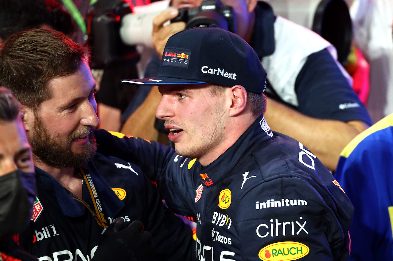 GP ARABIA SAUDITA, 1st place Max Verstappen (NLD) Red Bull Racing RB18.
27.03.2022. Formula 1 World Championship, Rd 2, Saudi Arabian Grand Prix, Jeddah, Saudi Arabia, Gara Day.
- www.xpbimages.com, EMail: requests@xpbimages.com ¬© Copyright: Batchelor / XPB Images