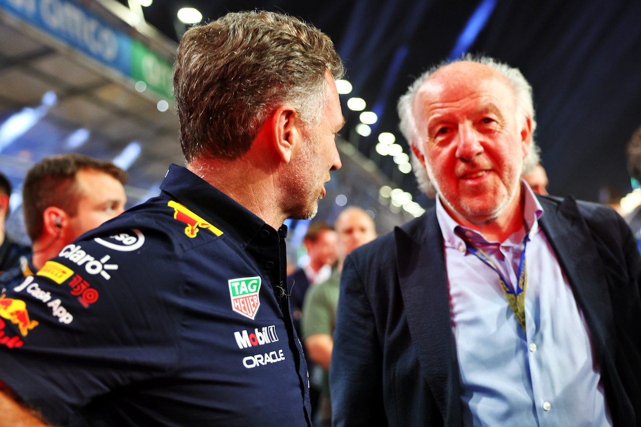 GP ARABIA SAUDITA, (L to R): Christian Horner (GBR) Red Bull Racing Team Principal e David Richards (GBR) CEO Prodrive on the grid.
27.03.2022. Formula 1 World Championship, Rd 2, Saudi Arabian Grand Prix, Jeddah, Saudi Arabia, Gara Day.
- www.xpbimages.com, EMail: requests@xpbimages.com © Copyright: Batchelor / XPB Images