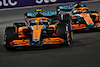 GP ARABIA SAUDITA, Lando Norris (GBR) McLaren MCL36 davanti a team mate Daniel Ricciardo (AUS) McLaren MCL36.
27.03.2022. Formula 1 World Championship, Rd 2, Saudi Arabian Grand Prix, Jeddah, Saudi Arabia, Gara Day.
- www.xpbimages.com, EMail: requests@xpbimages.com © Copyright: Bearne / XPB Images