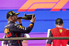 GP ARABIA SAUDITA, Gara winner Max Verstappen (NLD) Red Bull Racing celebrates on the podium.
27.03.2022. Formula 1 World Championship, Rd 2, Saudi Arabian Grand Prix, Jeddah, Saudi Arabia, Gara Day.
- www.xpbimages.com, EMail: requests@xpbimages.com © Copyright: Bearne / XPB Images