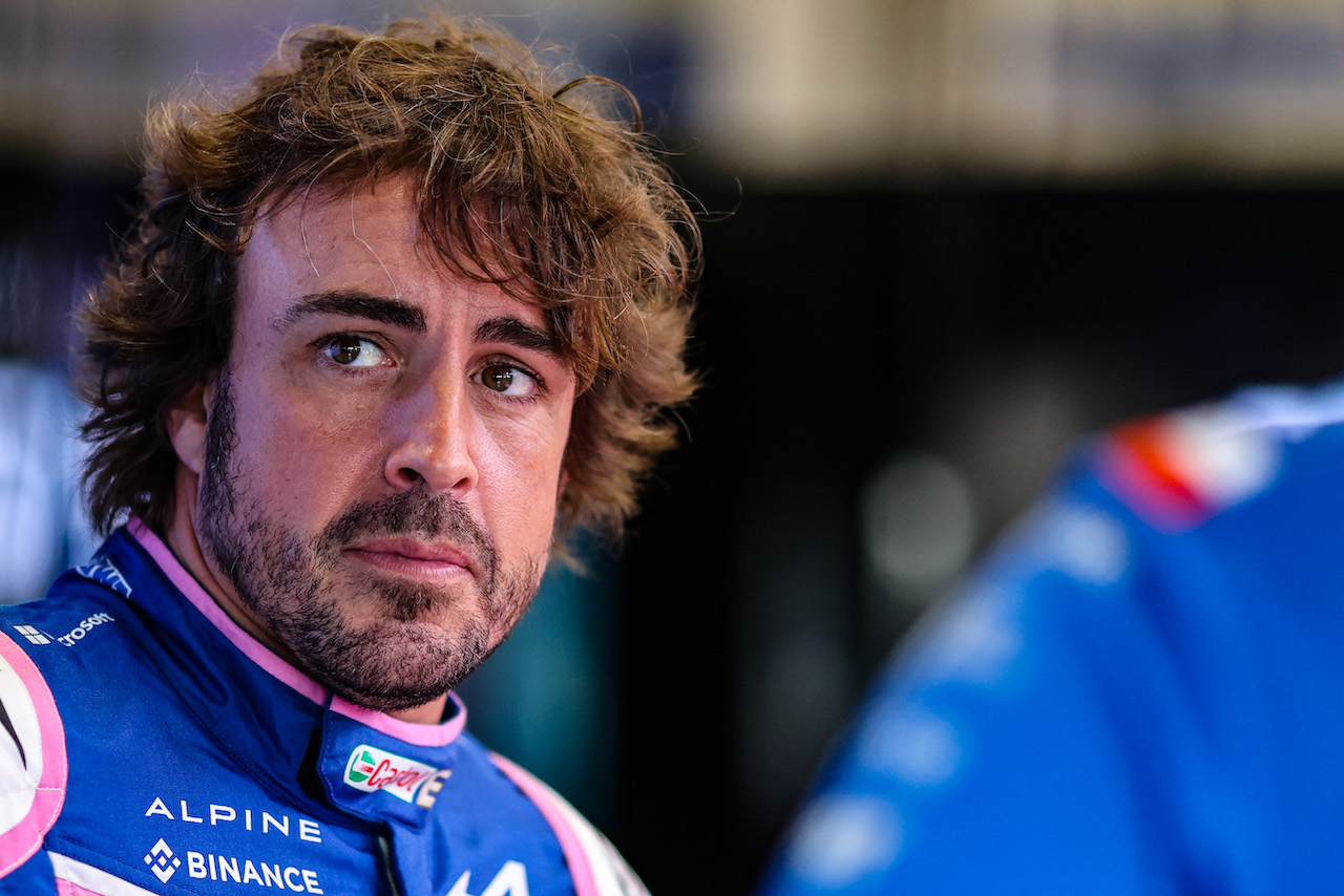 GP ARABIA SAUDITA, Fernando Alonso (ESP), Alpine F1 Team 24.03.2022. Formula 1 World Championship, Rd 2, Saudi Arabian Grand Prix, Jeddah, Saudi Arabia, Preparation Day.- www.xpbimages.com, EMail: requests@xpbimages.com © Copyright: Charniaux / XPB Images
