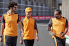 GP ARABIA SAUDITA, Lando Norris (GBR) McLaren walks the circuit with Jose Manuel Lopez Garcia (ESP) McLaren Lead Performance Engineer (Left) e Randy Singh (GBR) McLaren Strategy e Sporting Director (Right).
24.03.2022. Formula 1 World Championship, Rd 2, Saudi Arabian Grand Prix, Jeddah, Saudi Arabia, Preparation Day.
- www.xpbimages.com, EMail: requests@xpbimages.com © Copyright: Bearne / XPB Images