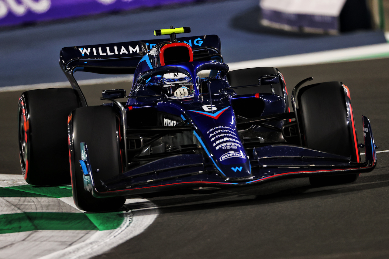 GP ARABIA SAUDITA, Nicholas Latifi (CDN) Williams Racing FW44.
26.03.2022. Formula 1 World Championship, Rd 2, Saudi Arabian Grand Prix, Jeddah, Saudi Arabia, Qualifiche Day.
- www.xpbimages.com, EMail: requests@xpbimages.com © Copyright: Charniaux / XPB Images