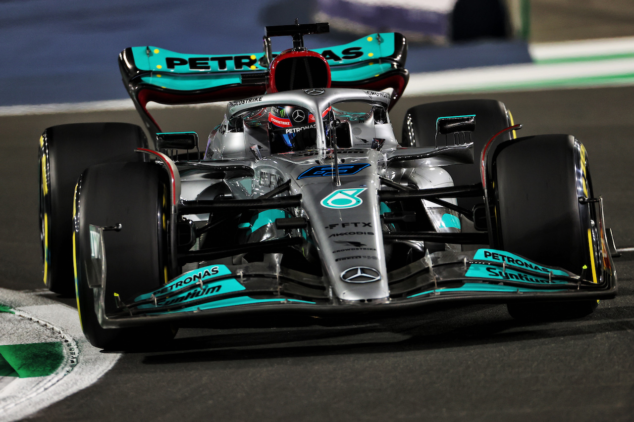 GP ARABIA SAUDITA, George Russell (GBR) Mercedes AMG F1 W13.
26.03.2022. Formula 1 World Championship, Rd 2, Saudi Arabian Grand Prix, Jeddah, Saudi Arabia, Qualifiche Day.
- www.xpbimages.com, EMail: requests@xpbimages.com © Copyright: Charniaux / XPB Images
