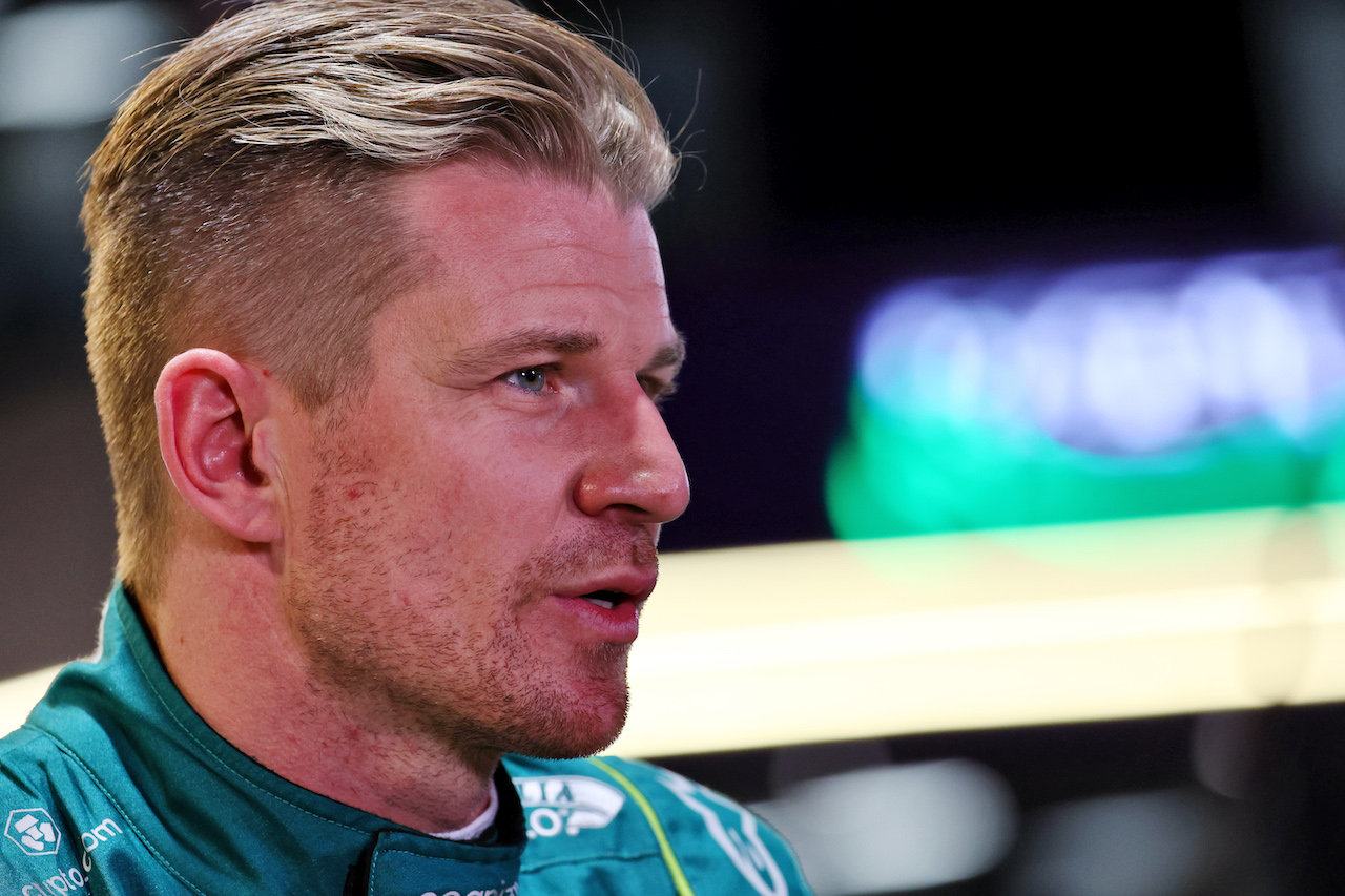 GP ARABIA SAUDITA, Nico Hulkenberg (GER) Aston Martin F1 Team Reserve Driver.
26.03.2022. Formula 1 World Championship, Rd 2, Saudi Arabian Grand Prix, Jeddah, Saudi Arabia, Qualifiche Day.
- www.xpbimages.com, EMail: requests@xpbimages.com © Copyright: Batchelor / XPB Images