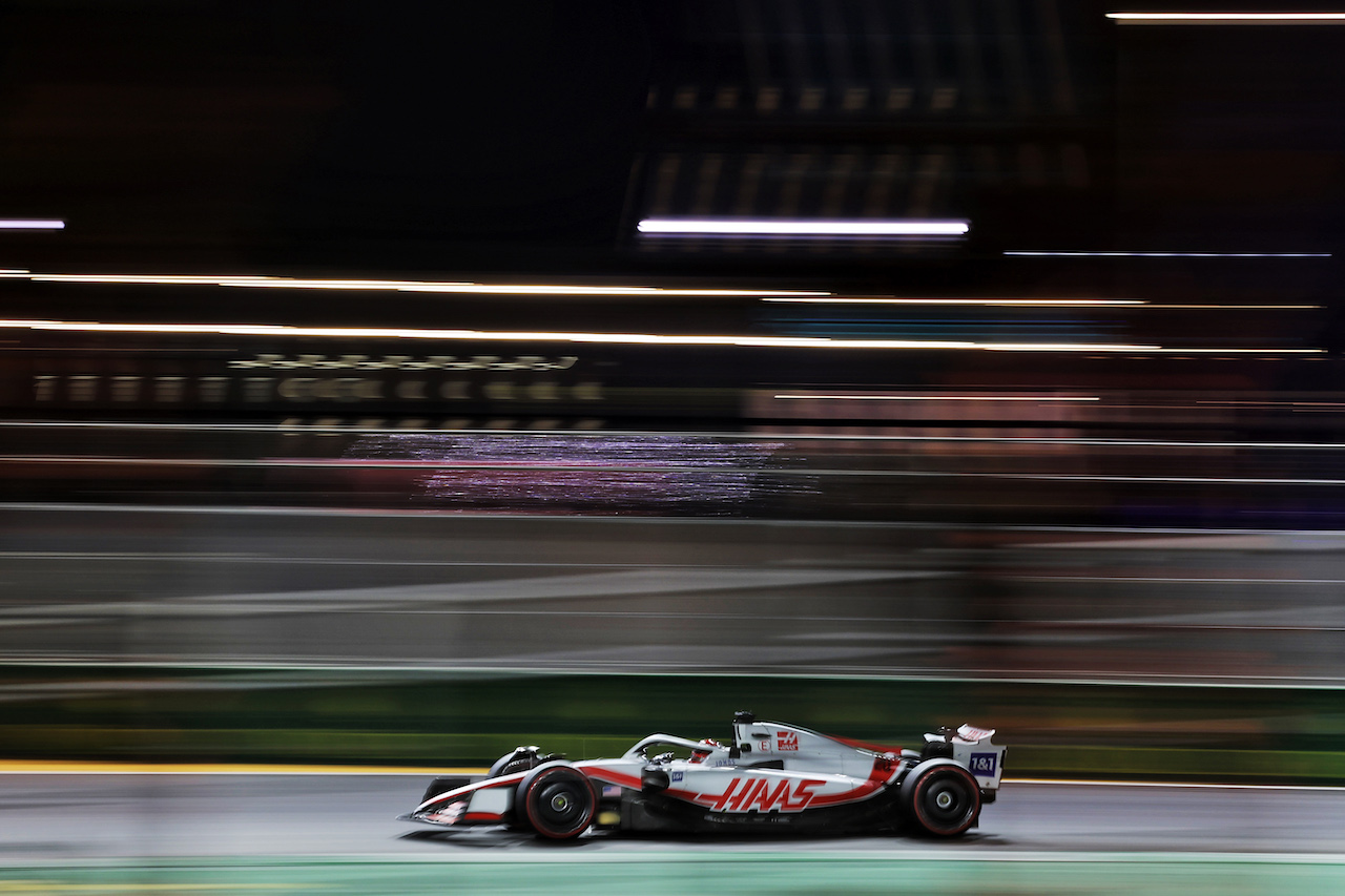 GP ARABIA SAUDITA, Kevin Magnussen (DEN) Haas VF-22.
26.03.2022. Formula 1 World Championship, Rd 2, Saudi Arabian Grand Prix, Jeddah, Saudi Arabia, Qualifiche Day.
- www.xpbimages.com, EMail: requests@xpbimages.com © Copyright: Bearne / XPB Images