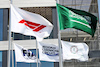 GP ARABIA SAUDITA, Circuit Atmosfera - flags.
26.03.2022. Formula 1 World Championship, Rd 2, Saudi Arabian Grand Prix, Jeddah, Saudi Arabia, Qualifiche Day.
 - www.xpbimages.com, EMail: requests@xpbimages.com © Copyright: Coates / XPB Images