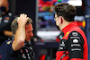 GP ARABIA SAUDITA, (L to R): Christian Horner (GBR) Red Bull Racing Team Principal with Mattia Binotto (ITA) Ferrari Team Principal.
26.03.2022. Formula 1 World Championship, Rd 2, Saudi Arabian Grand Prix, Jeddah, Saudi Arabia, Qualifiche Day.
- www.xpbimages.com, EMail: requests@xpbimages.com © Copyright: Batchelor / XPB Images