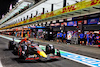 GP ARABIA SAUDITA, Sergio Perez (MEX) Red Bull Racing RB18.
26.03.2022. Formula 1 World Championship, Rd 2, Saudi Arabian Grand Prix, Jeddah, Saudi Arabia, Qualifiche Day.
- www.xpbimages.com, EMail: requests@xpbimages.com © Copyright: Batchelor / XPB Images