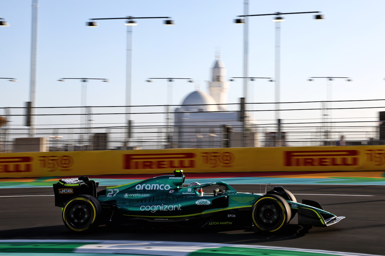 GP ARABIA SAUDITA, Nico Hulkenberg (GER) Aston Martin F1 Team Reserve Driver AMR22.
25.03.2022 Formula 1 World Championship, Rd 2, Saudi Arabian Grand Prix, Jeddah, Saudi Arabia, Practice Day.
- www.xpbimages.com, EMail: requests@xpbimages.com © Copyright: Batchelor / XPB Images
