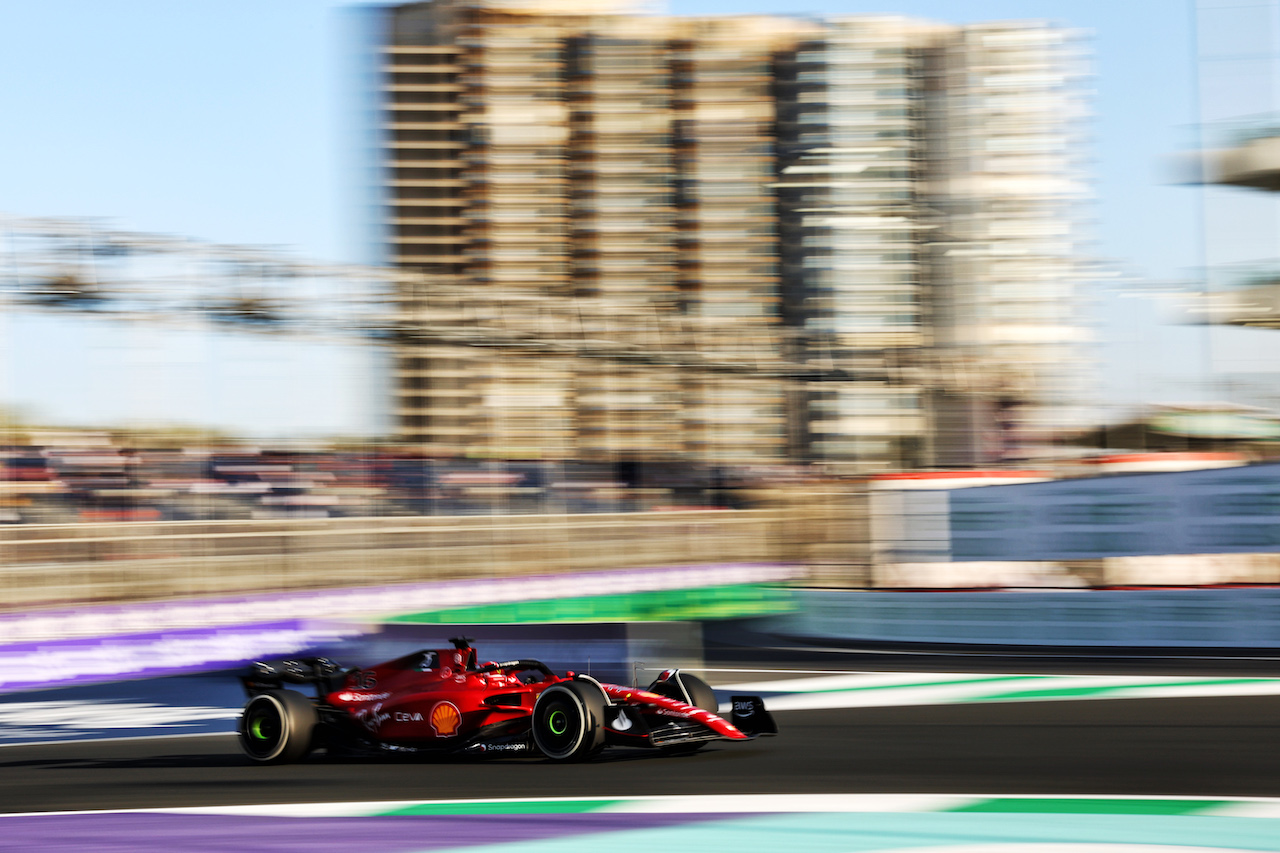 GP ARABIA SAUDITA, Charles Leclerc (MON) Ferrari F1-75.
25.03.2022 Formula 1 World Championship, Rd 2, Saudi Arabian Grand Prix, Jeddah, Saudi Arabia, Practice Day.
- www.xpbimages.com, EMail: requests@xpbimages.com © Copyright: Batchelor / XPB Images