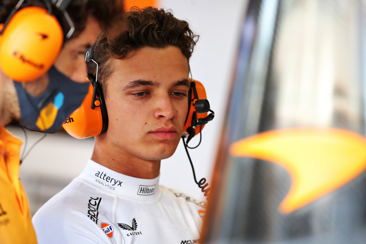 GP ARABIA SAUDITA, Lando Norris (GBR) McLaren.
25.03.2022 Formula 1 World Championship, Rd 2, Saudi Arabian Grand Prix, Jeddah, Saudi Arabia, Practice Day.
 - www.xpbimages.com, EMail: requests@xpbimages.com © Copyright: Coates / XPB Images