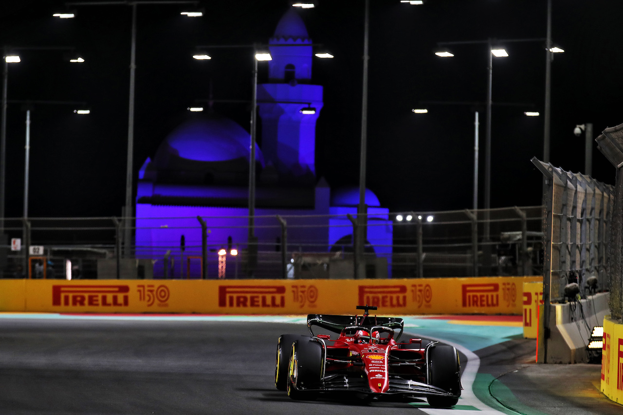 GP ARABIA SAUDITA, Charles Leclerc (MON) Ferrari F1-75.
25.03.2022 Formula 1 World Championship, Rd 2, Saudi Arabian Grand Prix, Jeddah, Saudi Arabia, Practice Day.
 - www.xpbimages.com, EMail: requests@xpbimages.com © Copyright: Coates / XPB Images