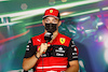 GP ARABIA SAUDITA, Charles Leclerc (MON) Ferrari in the FIA Press Conference.
25.03.2022 Formula 1 World Championship, Rd 2, Saudi Arabian Grand Prix, Jeddah, Saudi Arabia, Practice Day.
- www.xpbimages.com, EMail: requests@xpbimages.com © Copyright: XPB Images