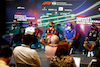 GP ARABIA SAUDITA, The FIA Press Conference (L to R): Nico Hulkenberg (GER) Aston Martin F1 Team Reserve Driver; Yuki Tsunoda (JPN) AlphaTauri; Charles Leclerc (MON) Ferrari; Fernando Alonso (ESP) Alpine F1 Team; Sergio Perez (MEX) Red Bull Racing.
25.03.2022 Formula 1 World Championship, Rd 2, Saudi Arabian Grand Prix, Jeddah, Saudi Arabia, Practice Day.
- www.xpbimages.com, EMail: requests@xpbimages.com © Copyright: XPB Images