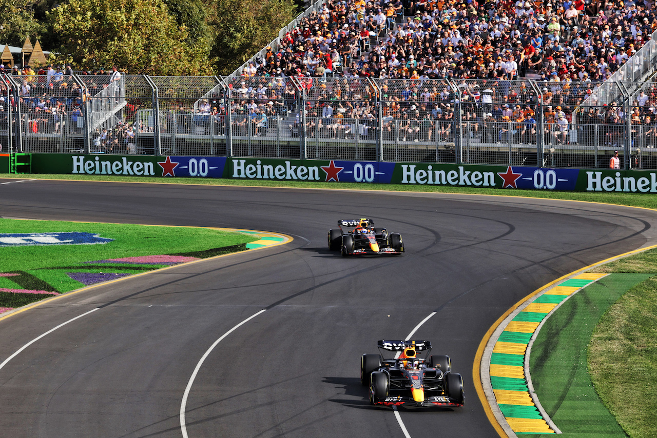 GP AUSTRALIA, Max Verstappen (NLD) Red Bull Racing RB18.
10.04.2022. Formula 1 World Championship, Rd 3, Australian Grand Prix, Albert Park, Melbourne, Australia, Gara Day.
- www.xpbimages.com, EMail: requests@xpbimages.com © Copyright: Bearne / XPB Images
