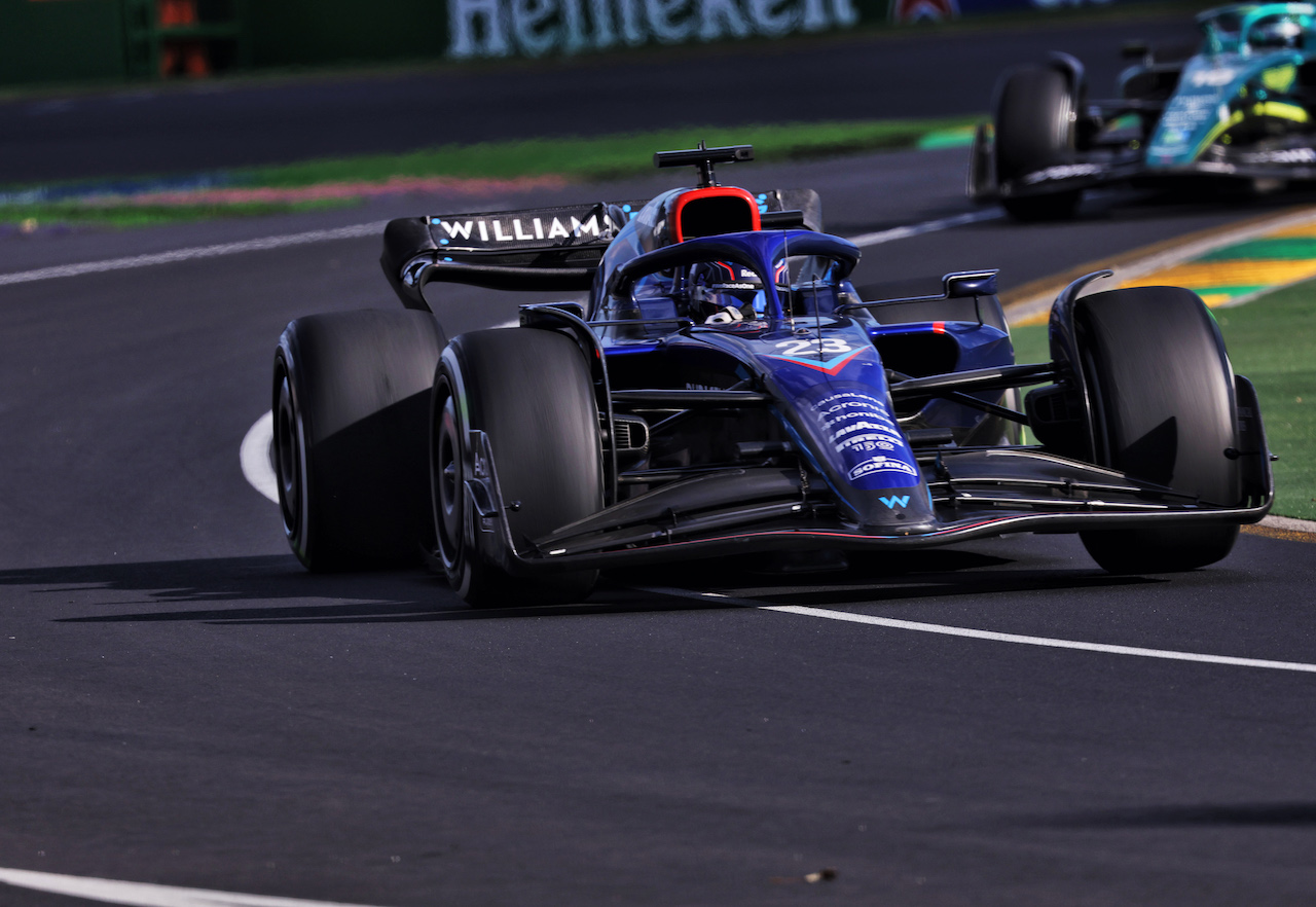 GP AUSTRALIA, Alexander Albon (THA) Williams Racing FW44.
10.04.2022. Formula 1 World Championship, Rd 3, Australian Grand Prix, Albert Park, Melbourne, Australia, Gara Day.
- www.xpbimages.com, EMail: requests@xpbimages.com © Copyright: Bearne / XPB Images