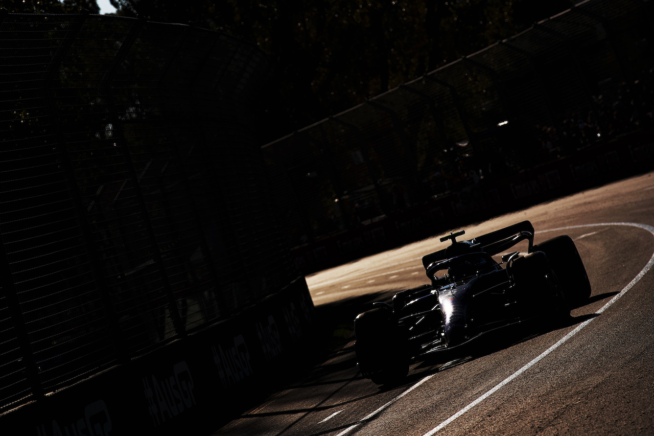 GP AUSTRALIA, Nicholas Latifi (CDN) Williams Racing FW44.
10.04.2022. Formula 1 World Championship, Rd 3, Australian Grand Prix, Albert Park, Melbourne, Australia, Gara Day.
 - www.xpbimages.com, EMail: requests@xpbimages.com © Copyright: Coates / XPB Images