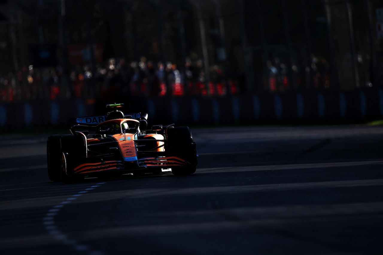 GP AUSTRALIA, Lando Norris (GBR) McLaren MCL36.
10.04.2022. Formula 1 World Championship, Rd 3, Australian Grand Prix, Albert Park, Melbourne, Australia, Gara Day.
 - www.xpbimages.com, EMail: requests@xpbimages.com © Copyright: Coates / XPB Images